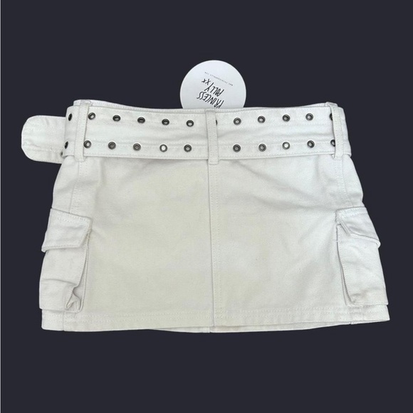 Princess Polly Lowrise Iconic Cotton Denim Cargo Micro Miniskirt with belt. - Picture 6 of 11